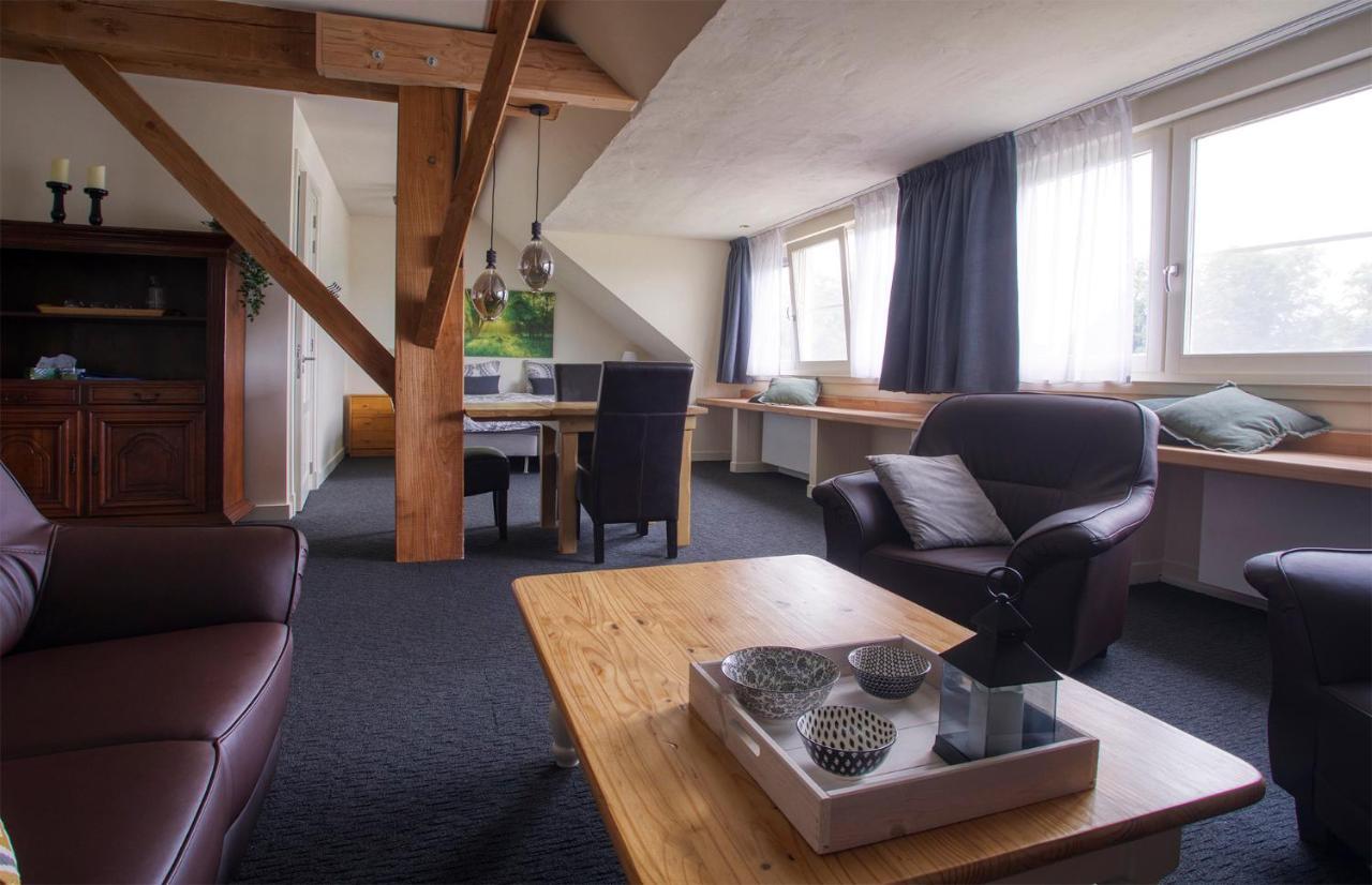 Van Abelshoeve Gieterveen Luaran gambar